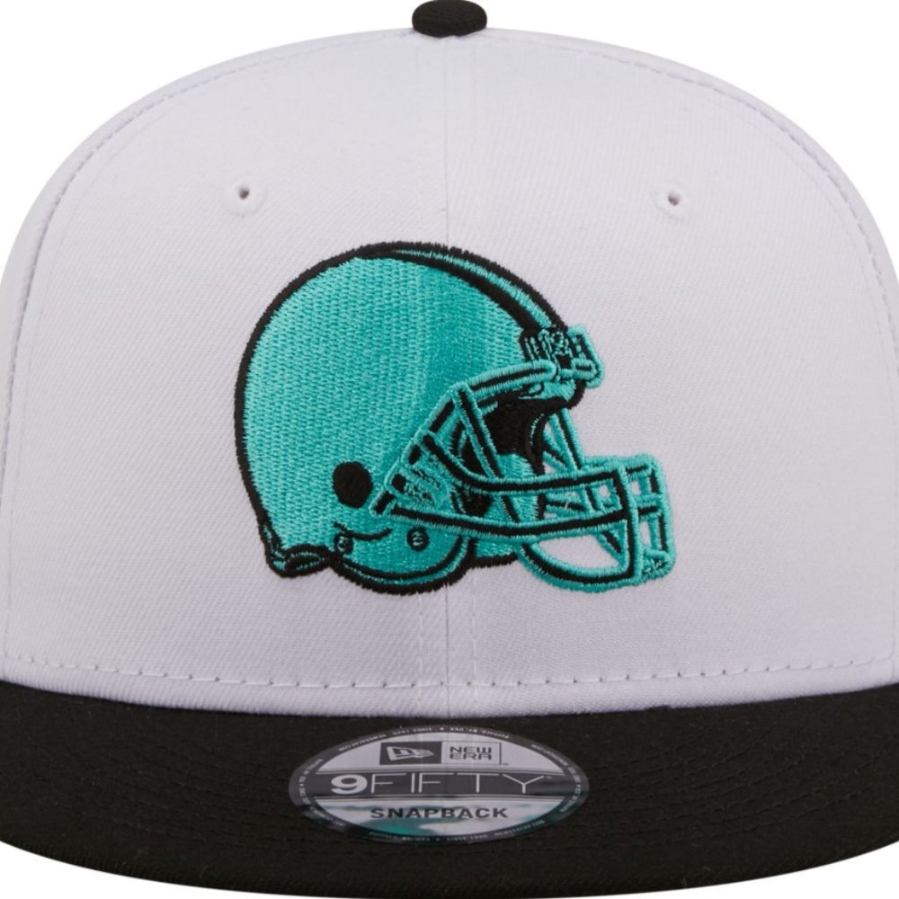 New Era Cleveland Browns Icon Two Tone 9FIFTY Snapback Hat White / Black - Picture 1 of 4